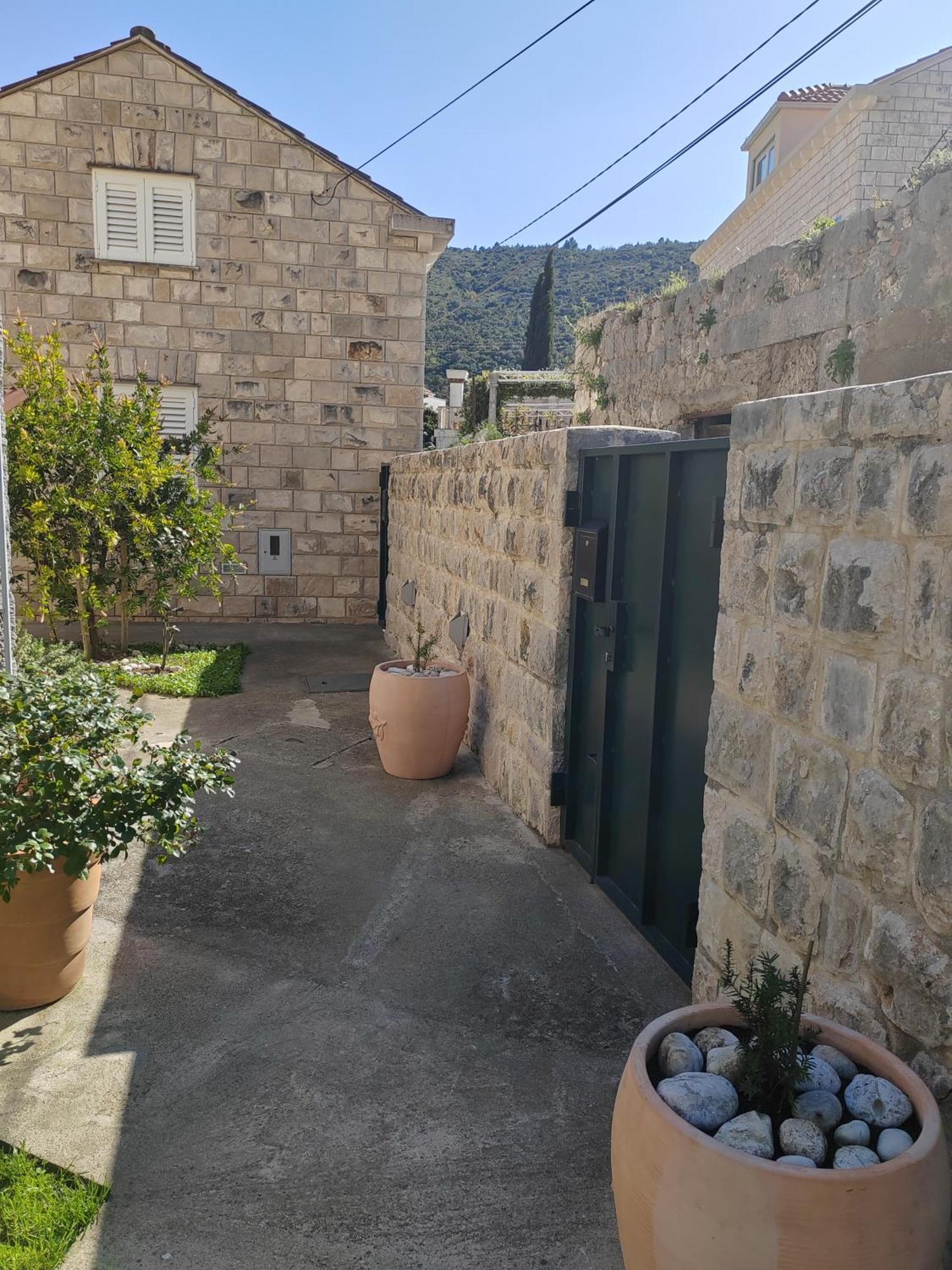 Appartamento Dubrovnik House - Leni Komolac Esterno foto